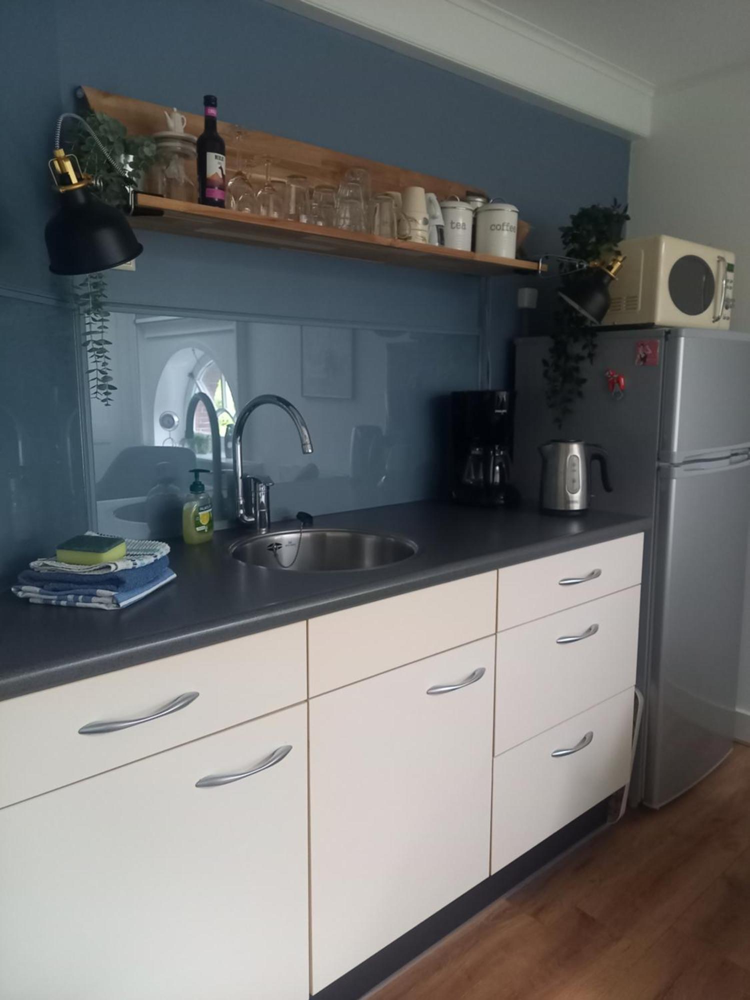 D' Ald Skoalle - Sfeervol Appartement In Oude School. Wijtgaard Extérieur photo